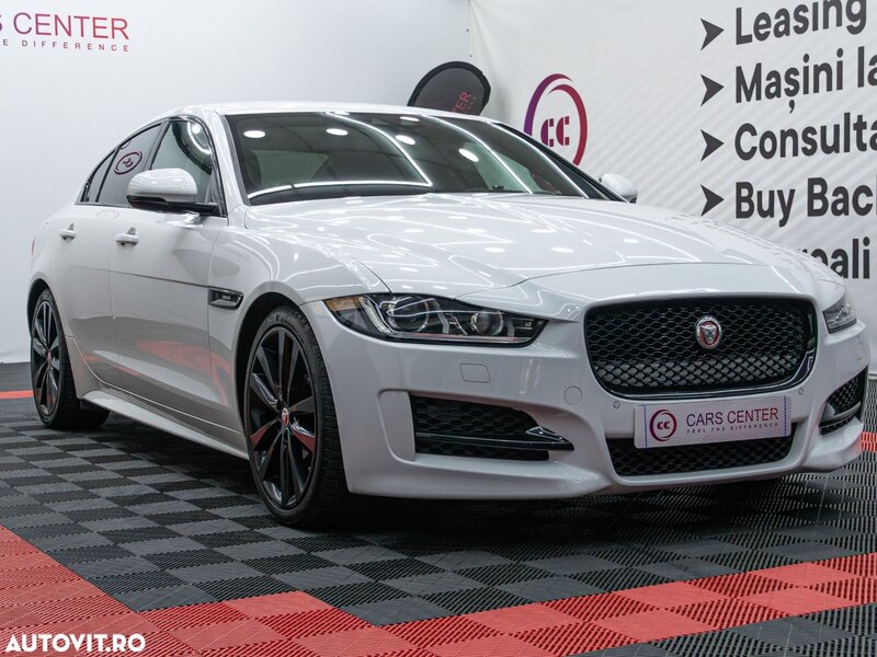 Jaguar XE
